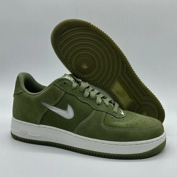 Nike Air Force 1 Low Retro Men's DV0785-300 Oil Green/Summit NWOB and Defects - Picture 1 of 5
